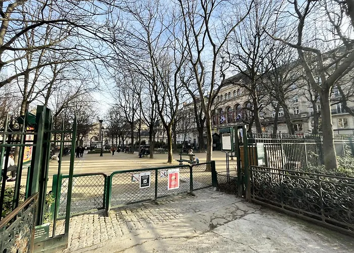 Urban Flat 31 - Lovely Triplex In * Paris